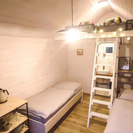 Tiny House Camping Chvalšiny